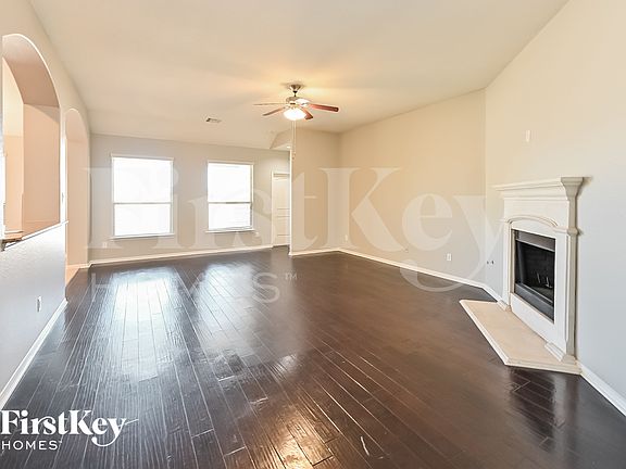 2nd image of 11114 Roundtable Dr