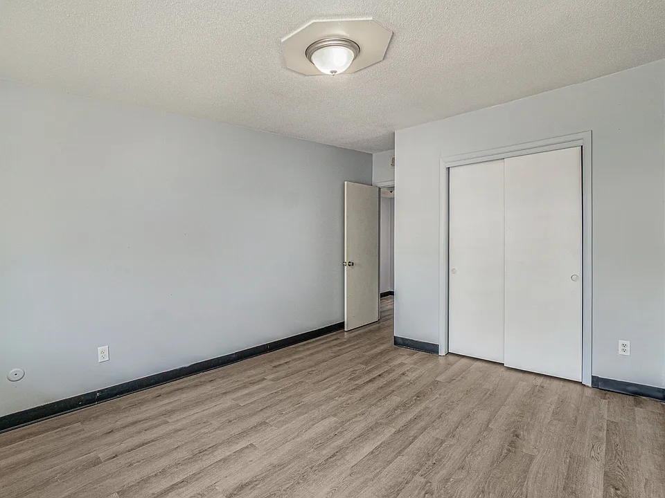 17307 E Susquehanna Dr #19