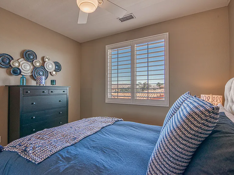upstairs bedroom 3