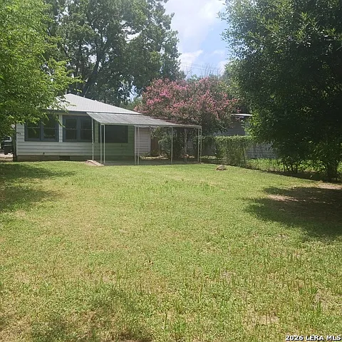 319 San Angelo — Photo 16