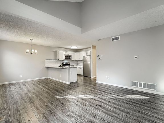 3rd image of 12262 Colorado Blvd APT 40