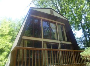 66 Queens Way, Montross, VA 22520