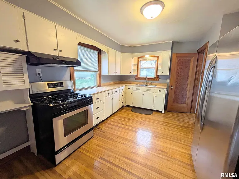 304 Redbud Dr — Photo 13