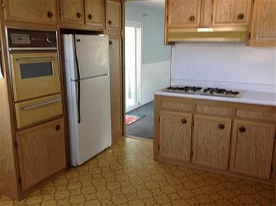 2nd image of 2362 Meadowbrook Dr