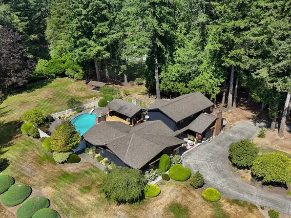3504 Loomis Trail Road, Blaine, WA 98230