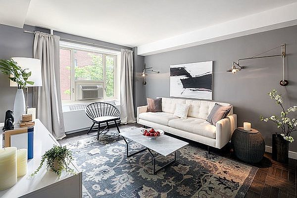 1st image of 401 W 54th St APT 2N