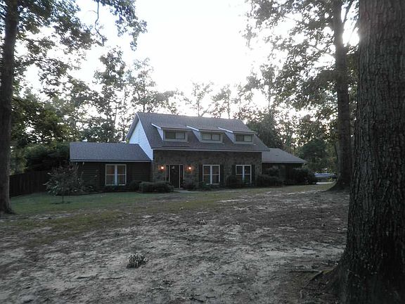 2nd image of 105 Windlake Ct
