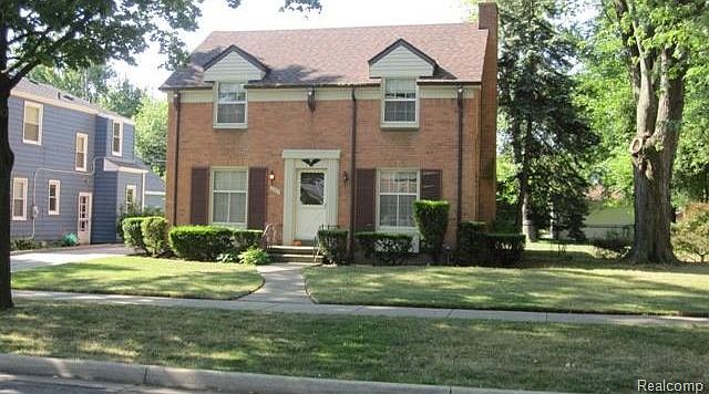 1st image of 10415 Lincoln Dr