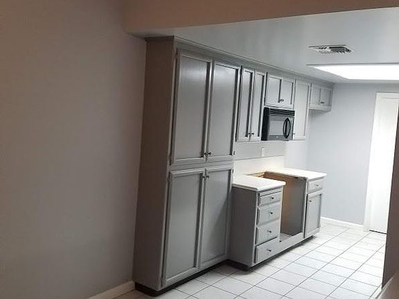 5th image of 2509 Driftwood Dr