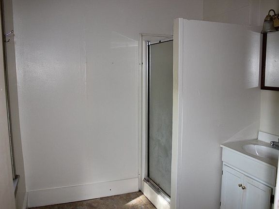 Bedroom Closet