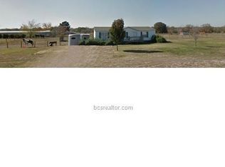 10366 Willow Brook Dr, College Station, TX 77845