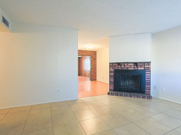 4th image of 11010 N 41st Ave