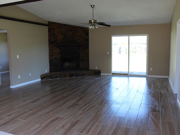 5th image of 3109 Travelers Palm Dr