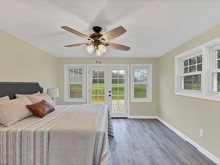 33381 Detroit Rd — Photo 22
