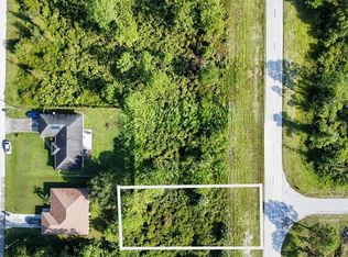 732 Columbus Blvd, Lehigh Acres, FL 33974