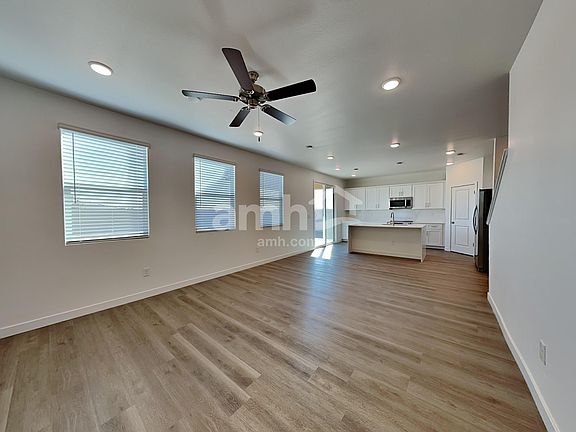 5th image of 25687 N 184th Dr
