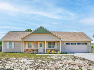 213 Lockwood Ct, Hubert, NC 28539