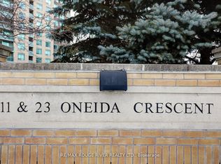 11 Oneida Cres #1008, Richmond Hill, ON