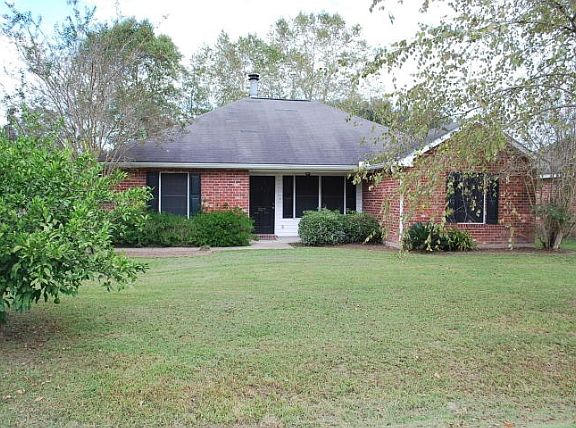 2nd image of 327 Herlil Cir