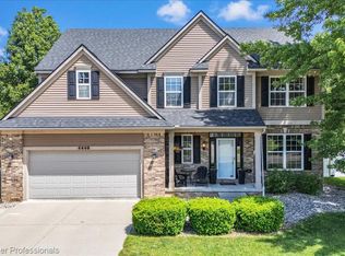 4449 Daniel Dr, Grand Blanc, MI 48439