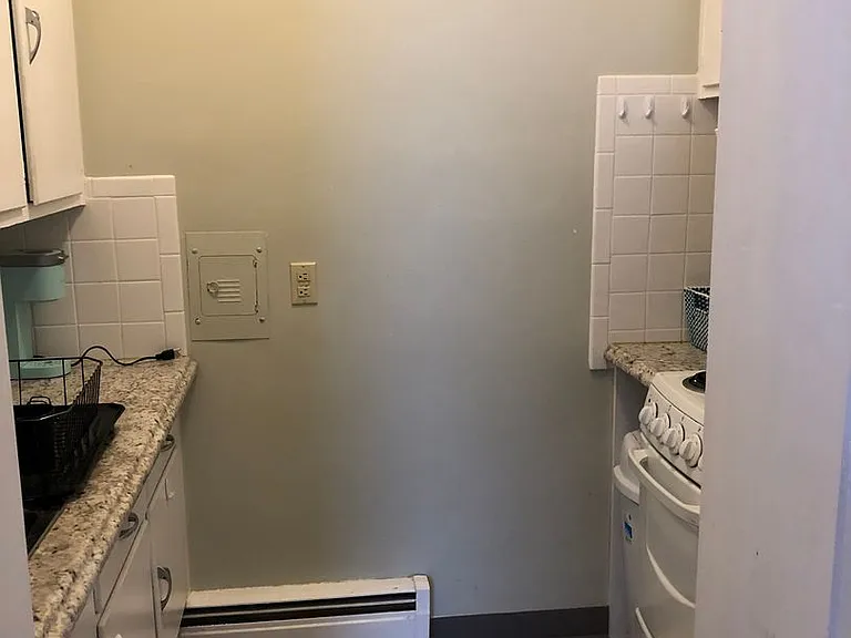 50 E Court St — Photo 14