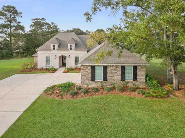 425 Katie Ct, Madisonville, LA 70447