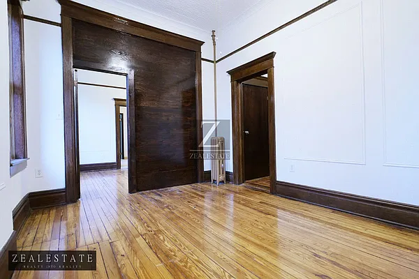 Rented by ZealEstate Group Inc | media 28