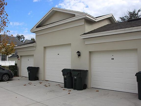 3rd image of 1053 Oak Pond Dr APT 302