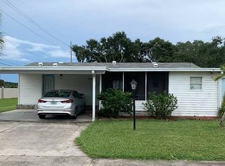 427 Liberty Dr, Auburndale, FL 33823