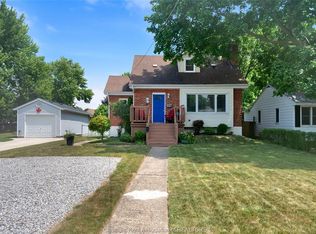 94 Dundas St, Chatham Kent, ON N8A2J2