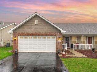 8448 Marshall Pl, Merrillville, IN 46410