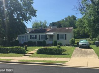 3305 Elmwood Dr, Alexandria, VA 22303