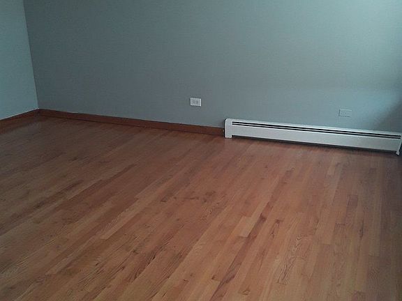 2nd image of 4333 W 95th St APT 16