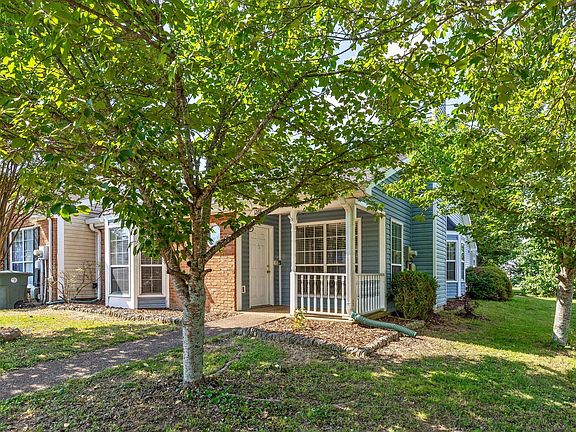 3rd image of 1264 Greenbrook Ln