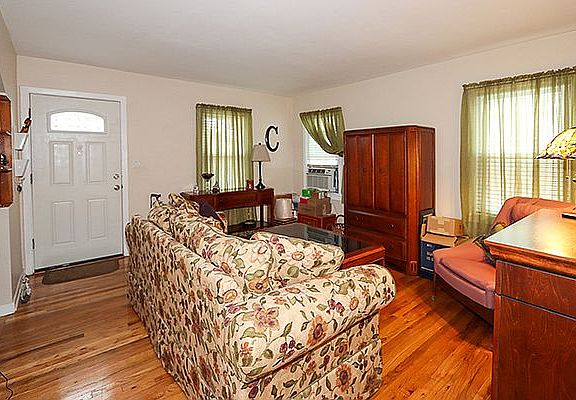 4th image of 38 Bert Ave