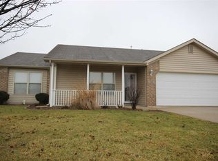 610 Heatherwood Ln, Ossian, IN 46777