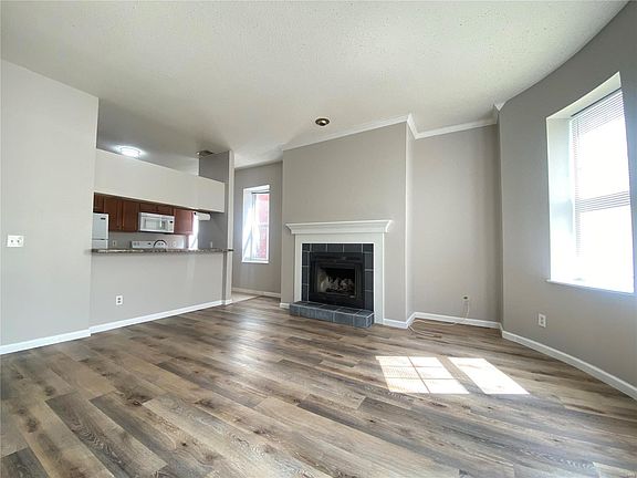 5th image of 4319 Lindell Blvd APT G
