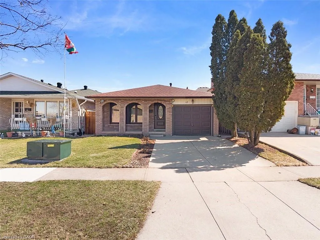 45 Juniper Dr photo 1