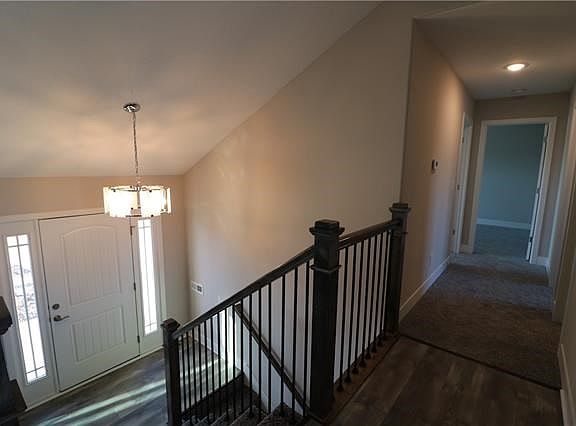 5th image of 2206 Pike St