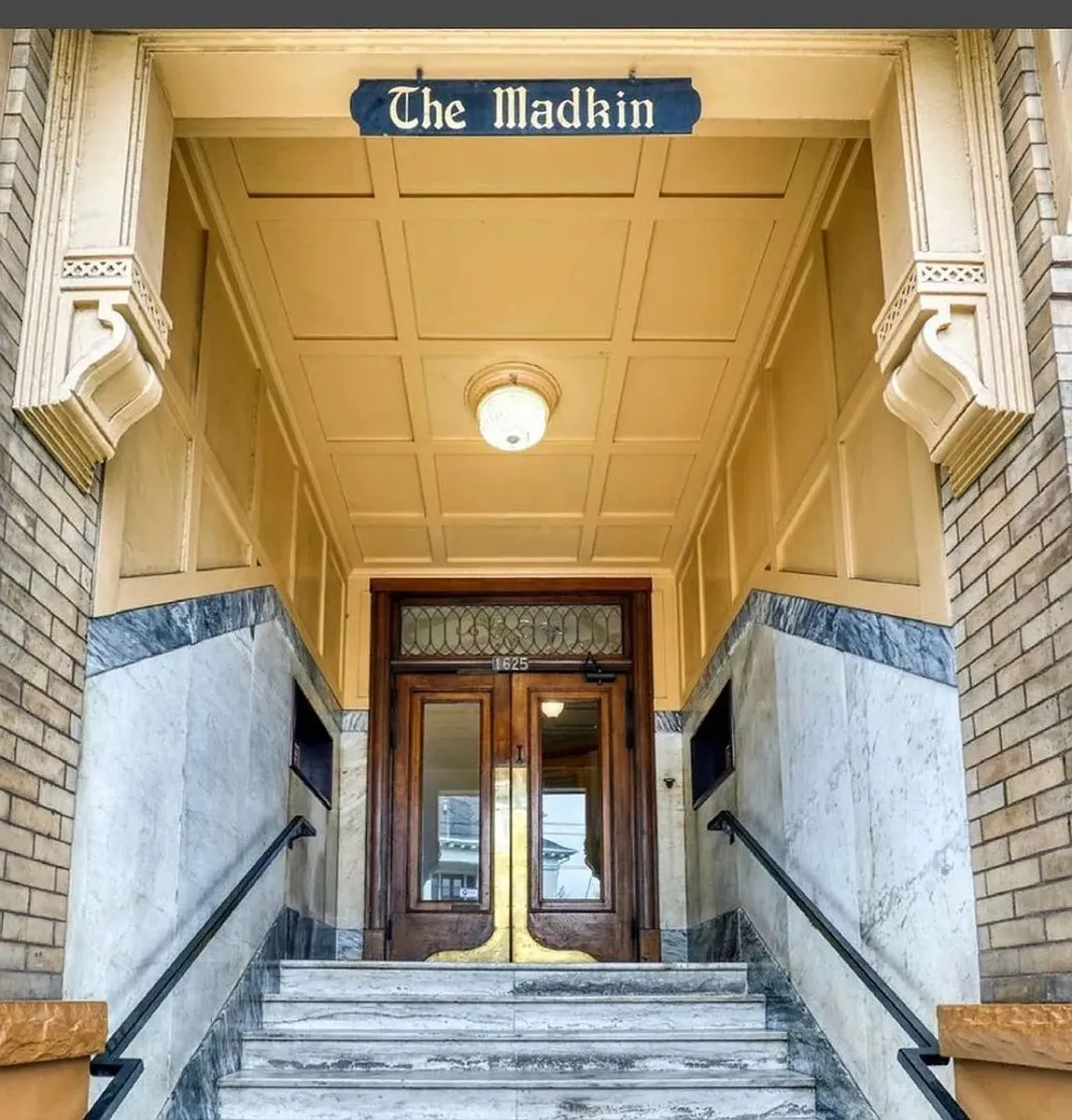Building Photo - Madkin