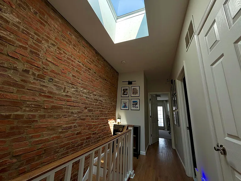 815 S Potomac St — Photo 13