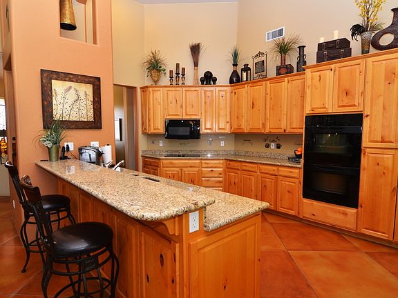 4th image of 5110 W Greenock Dr