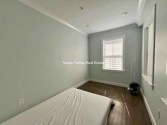 5th image of 79 Linden St #2C