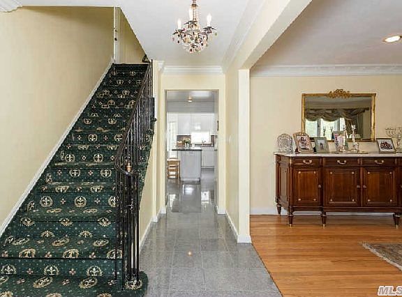 3rd image of 40 Derby Ave