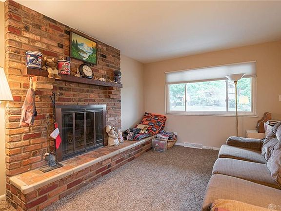 4th image of 6124 Clematis Dr