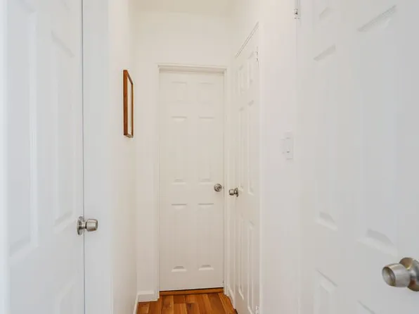 2821 Kings Highway image 16 of 22