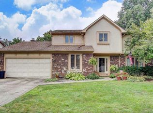 1255 Chatham Ridge Rd, Westerville, OH 43081