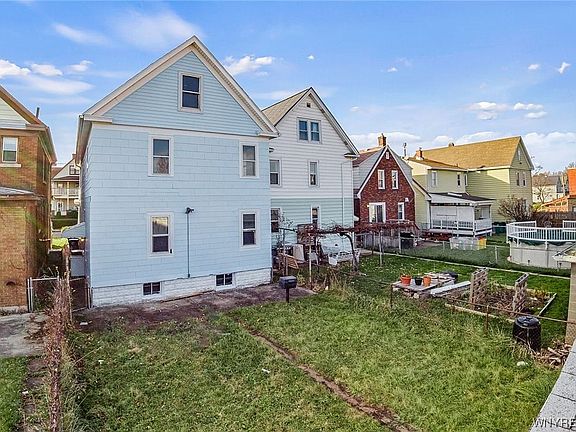 4th image of 627 15th St