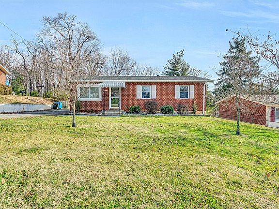 2nd image of 382 Koogler Dr NW