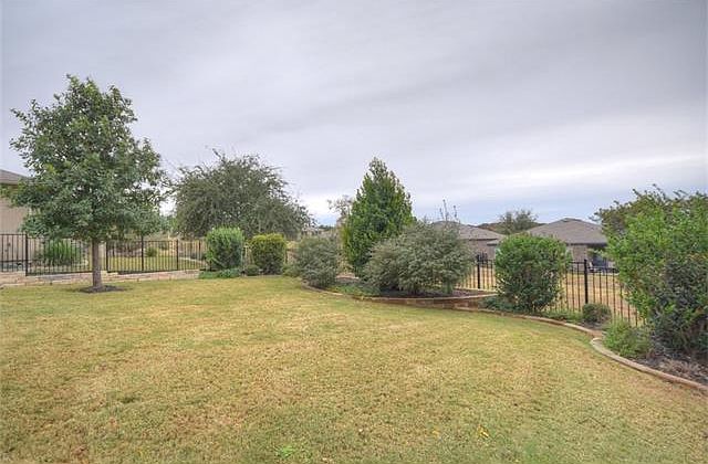 1st image of 307 Bartlett Peak Dr